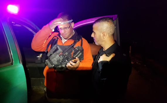 האב וילדיו, רטובים ותשושים אך חולצו בשלום