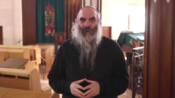 הרב שפירא מצטרף לתמיכה בחזון: "מאבק שלנו על הלב"