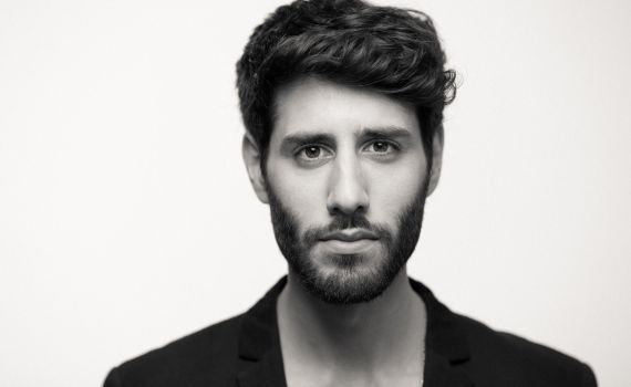 מחפש מקום בעולם: נועם בנאי בסינגל חדש• צפו