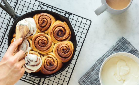 קינמון ושושנים: מצאנו את הפתרון הכי מדליק לשבת