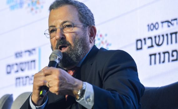 אהוד ברק השתלח ברבנים, יוגב: "אדם כועס וכושל"