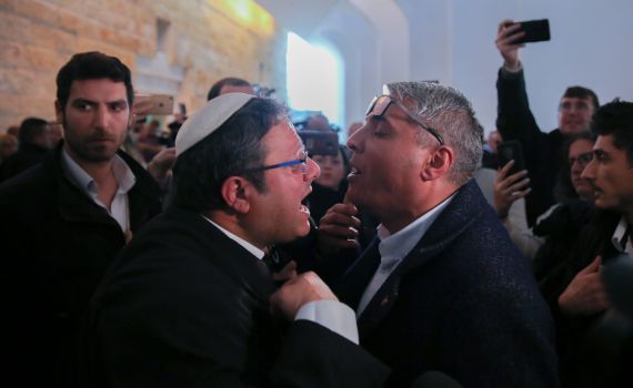 צפו: בן גביר מתעמת עם בל"ד "מחבל, אתה אפס"