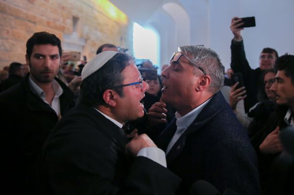 צפו: בן גביר מתעמת עם בל"ד "מחבל, אתה אפס"