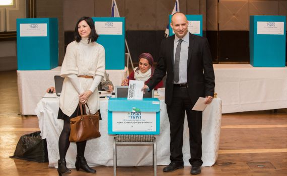 גילת בנט: "נתניהו מושחת, מתעלם מהאוייב"