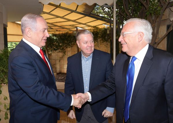 נתניהו נפגש עם הסנאטור האמריקני לינדזי גראהם