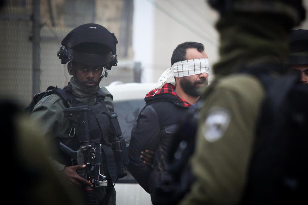 ירי בסמטאות של רמאללה. צפו במעצר מחבלים שניסו להקים חוליה