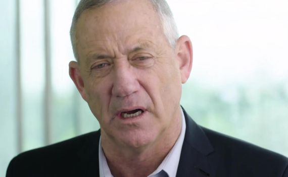 כחול לבן עולים להתקפה: "לא תלמד אותנו מנהיגות"