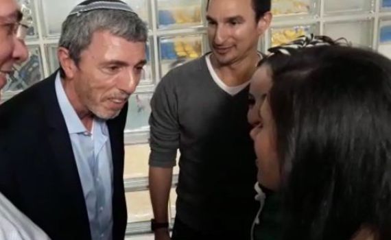 צפו: כשאיילת שקד פגשה את הרב רפי פרץ