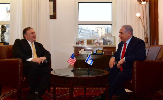 נתניהו נועד עם פומפאו: "זכותה של ישראל להגנה עצמית"
