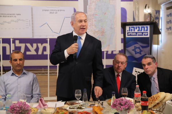 נתניהו בשילה: "לפיד וגנץ יעקרו 90 אלף יהודים"