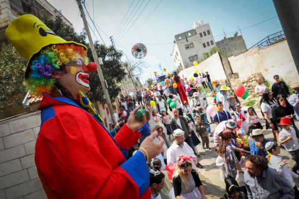 האנשים שמתחפשים כל השנה: סרוגים בפרויקט מיוחד