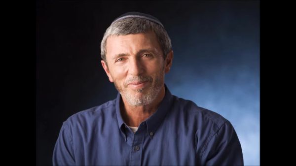 דובר חדש לרב רפי פרץ: נתנאל דיין של איתן כבל