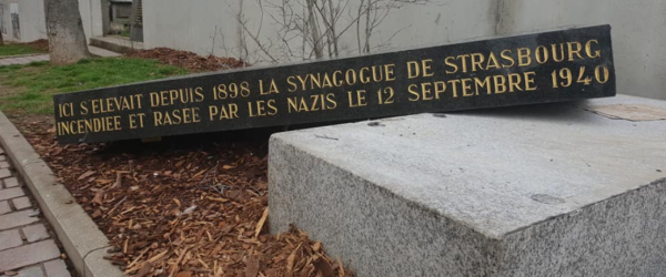 שנאה בצרפת: הושחתה אנדרטרה לזכר בית כנסת