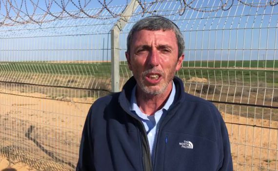 מביתו שבעוטף: הרב פרץ מתאר את ארועי הלילה. צפו