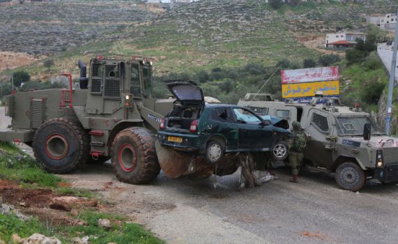 חותנו של החייל שנפצע: 'מבקשים להמשיך להתפלל'
