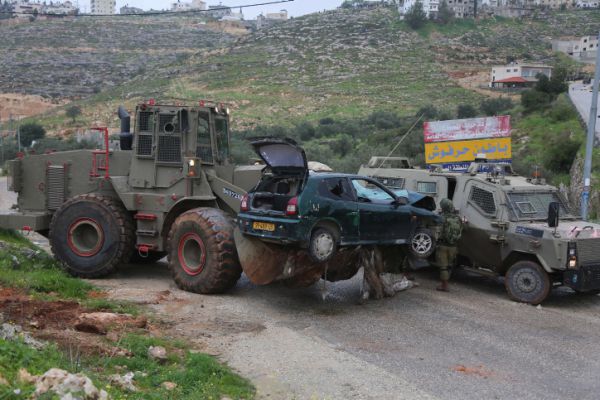חותנו של החייל שנפצע: 'מבקשים להמשיך להתפלל'