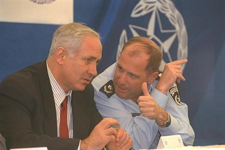 מפכ"ל המשטרה לשעבר, יהודה וילק, הלך לעולמו