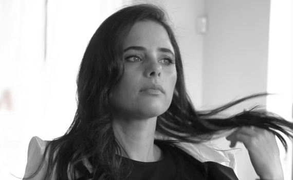 "קמפיין מוזר": כך הגיבו בעולם לסרטון של שקד