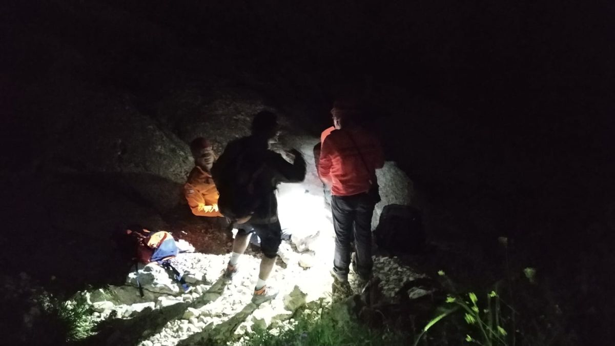 צפו: חילוץ מטייל שנפצע בנחל 'תלכיד'