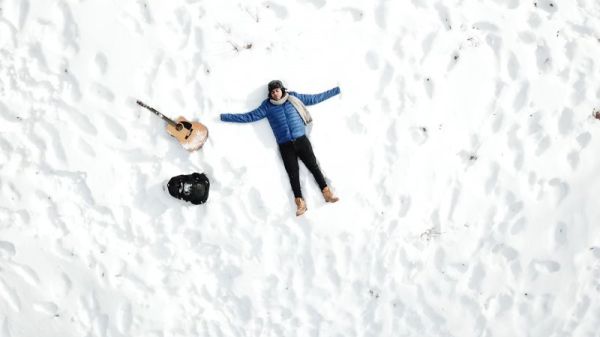 מריאליטי להרי האלפים: מתי שריקי משיק קליפ חדש