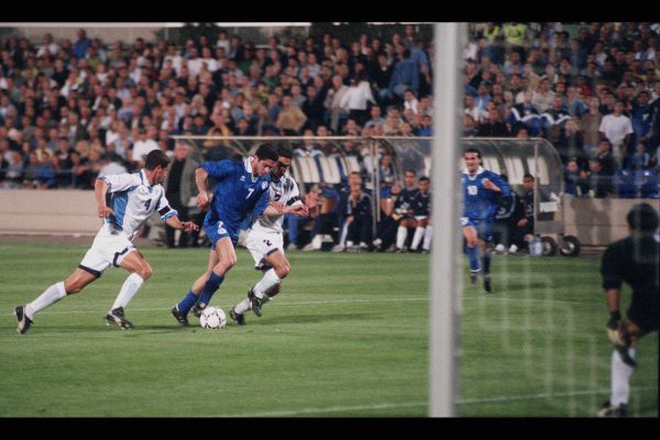 מהארכיון: כשישראל חטפה מאוסטריה בדקה ה-90'