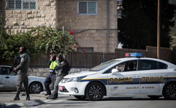 חשד לרצח בלוד: צעירה בת 18 נורתה למוות