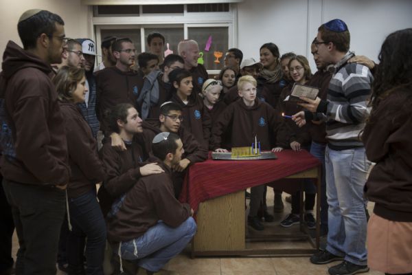 בעקבות התנהלות היו"ר: התלמידים העיוורים במחאה