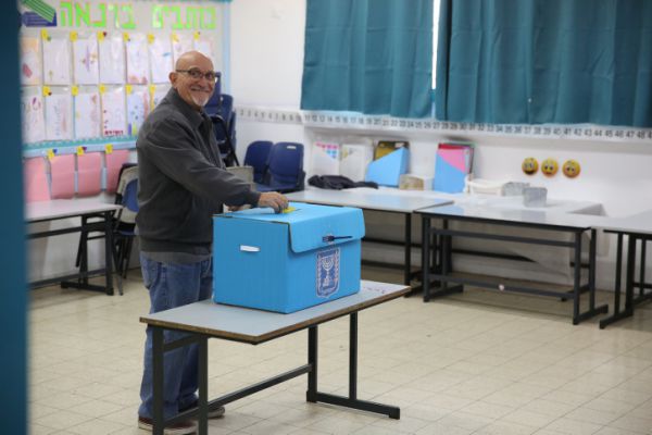 לקראת הבחירות: בכמה גדל מספר בעלי זכות ההצבעה?