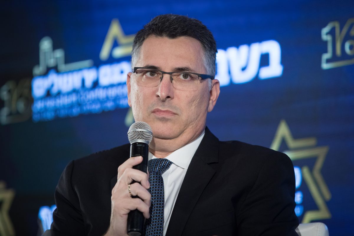 השאלה שגרמה לגדעון סער להפסיק את הראיון • האזינו