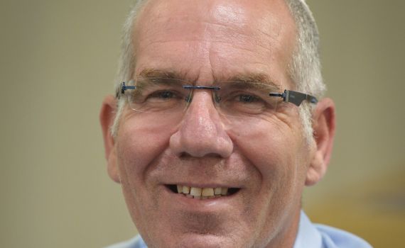 מועמד הימין החדש: כך זילזל גנץ במוכנות המילואים