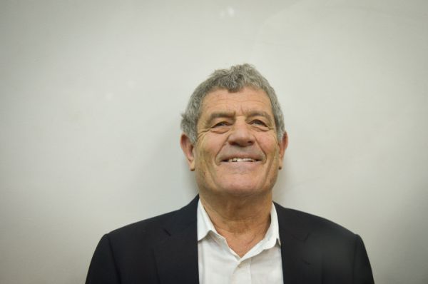 מכה למשטרה: עד המדינה מיקי גנור ישוחרר