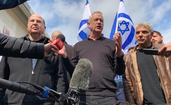 "יש לנו ביחד 117 שנים של נסיון צבאי ובטחוני"