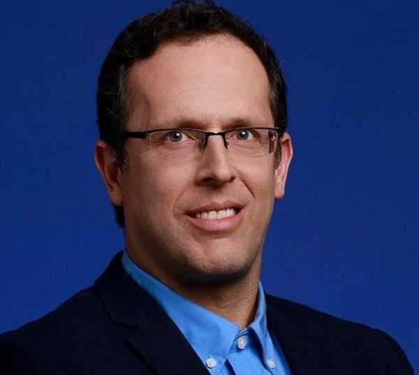 הכר את המועמד: משה (קינלי) טור-פז- כחול לבן