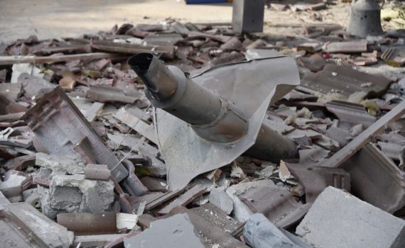 טיל סורי התפוצץ מעל הים, רסיסים נמצאו בתל אביב