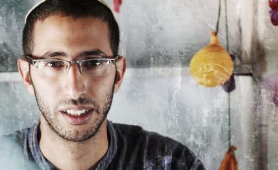 לכבוד פורים: איל כהן בסינגל מיוחד על כוכבת המגילה