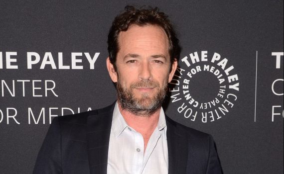 הוליווד נפרדת בכאב: כוכב בוורלי-הילס מת בגיל 52