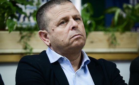 איתן כבל יתמודד על ראשות העבודה?