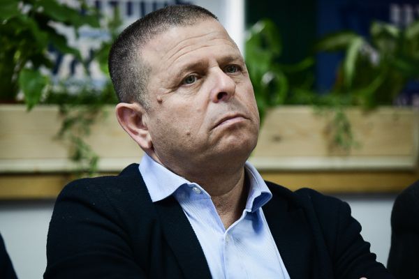 איתן כבל יתמודד על ראשות העבודה?