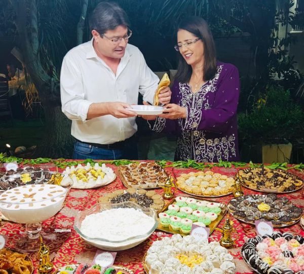 חגיגות מימונה: הפוליטיקאים חוגגים. תרבחו ותסעדו