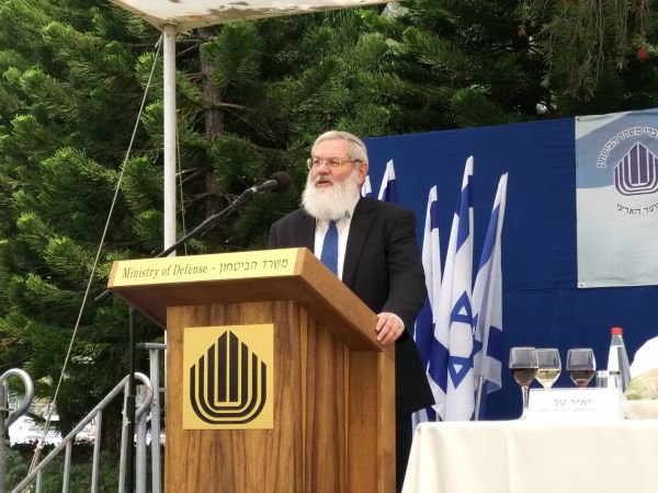 בתום 4 שנים: הרב אלי בן דהן נפרד ממשרד הבטחון