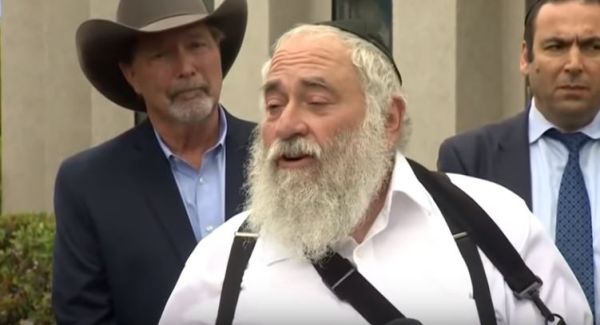 הרב שנפצע בירי בבית הכנסת: "הטרור לא ינצח"