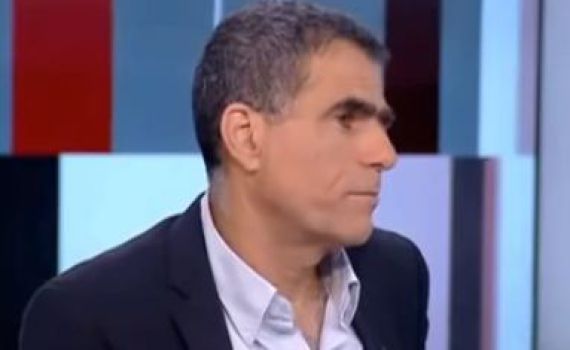 ימות המשיח • צפו:איש מרצ מרעיף שבחים על נתניהו