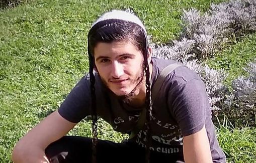 "אציל נפש ואהוב; סמלי שהקב"ה קטף אותו בפסח"