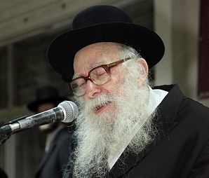 התפללו לרפואתו: הרב ניסים קרליץ אושפז בביה"ח