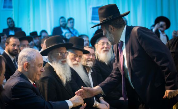 לאחר החג: היום הראשון של המו"מ ממשיך עם החרדים