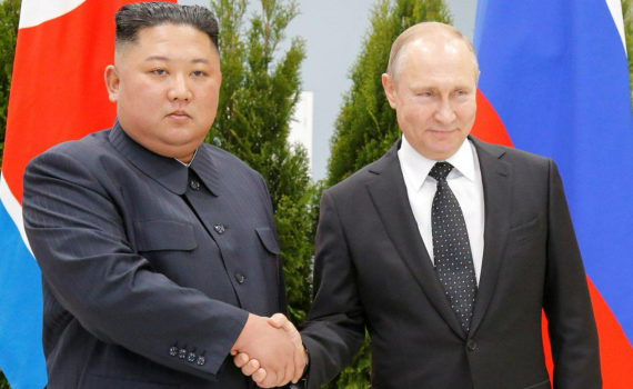 קים ג'ונג און ופוטין נפגשו: "נחזק את היחסים בינינו"