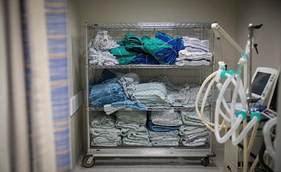 רופא משפחה הואשם שתקף מינית ילדים