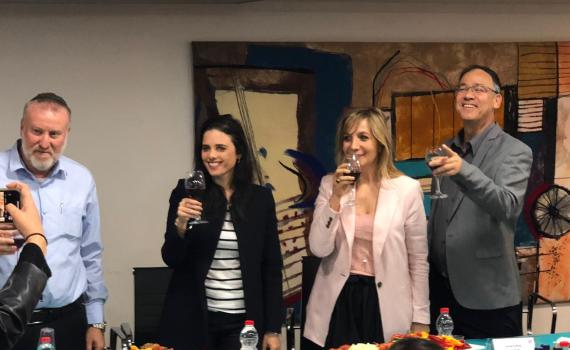 שקד: "יוצאת לחירות משלי לפרק זמן לא מחייב"