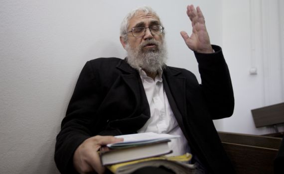 הרבנות הראשית: הרב מוטי אלון לא יכהן כרב עד 2022