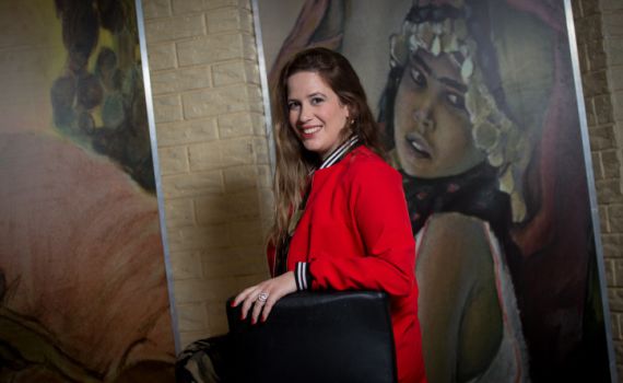 אשת התקשורת הסרוגה מצטרפת לישראל היום